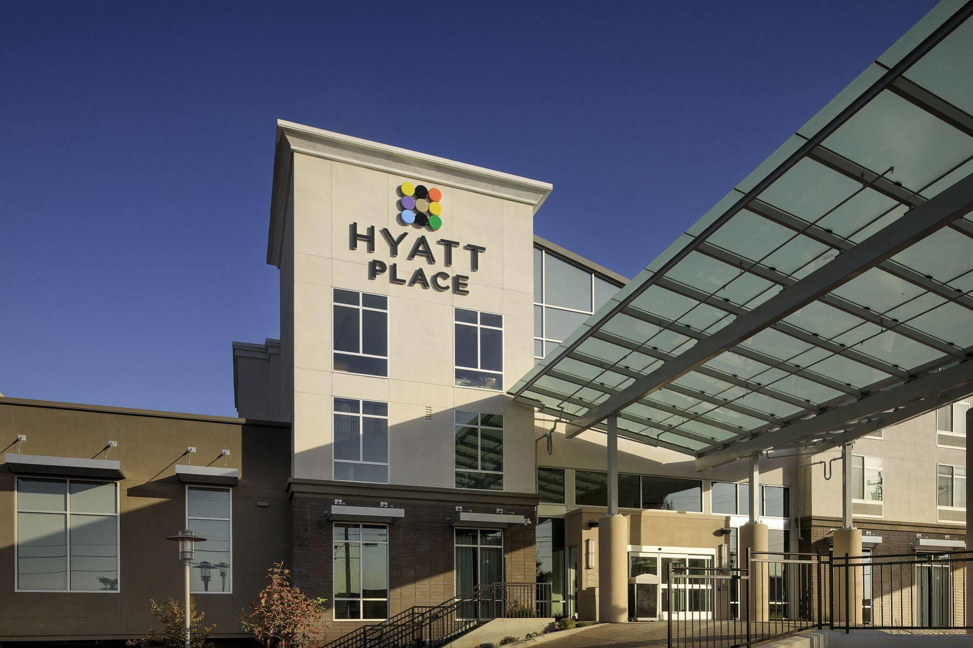 Hyatt Place Santa Cruz Hotel Exterior photo